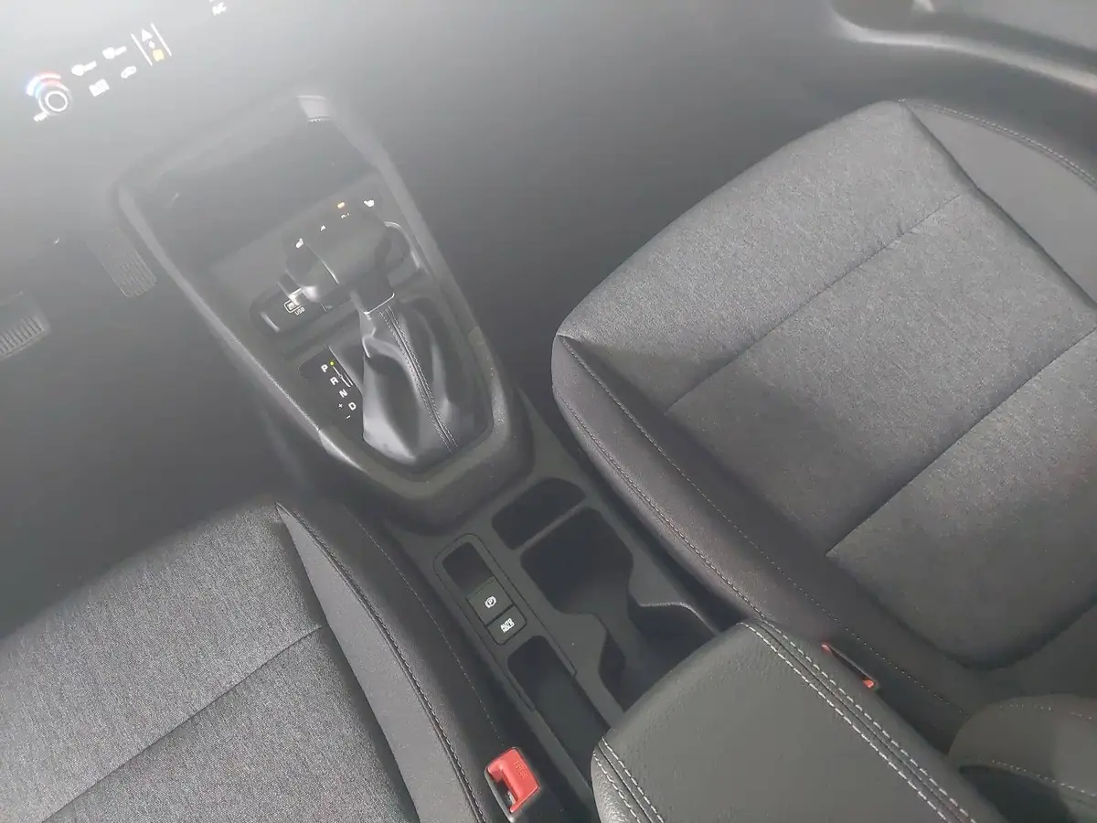 KIA STONIC 1.0 T-GDI 100 DCT VISION MJ26 SITZH. NAVI