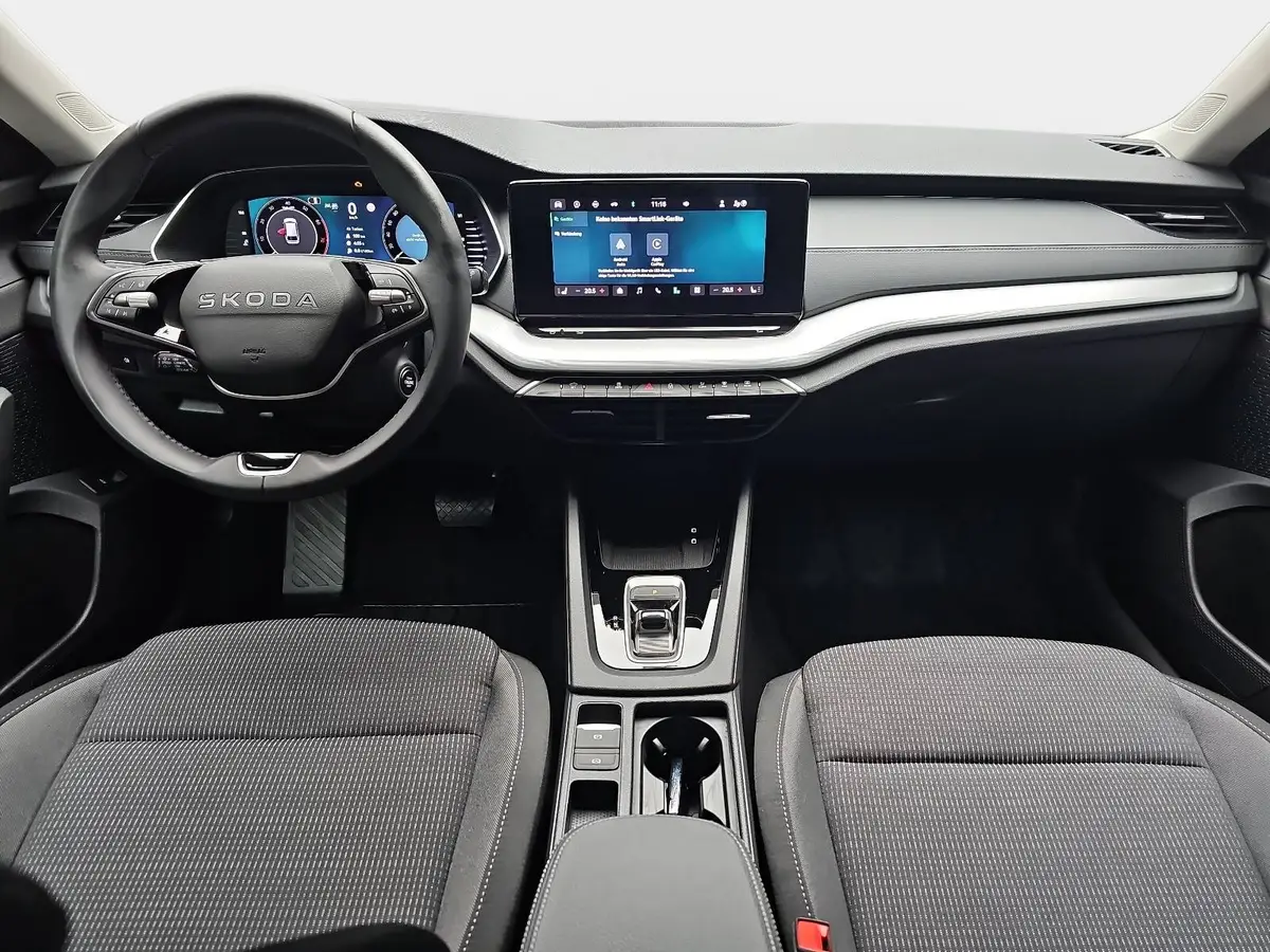 SKODA OCTAVIA COMBI 1.5 TSI DSG SELECTION LED AUDIO WINTER EL.HECKKL. 