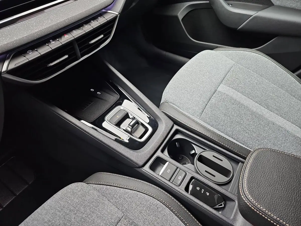 SKODA OCTAVIA COMBI 1.5 TSI ETEC DSG SELECTION NAVI LED ACC WINTER KA