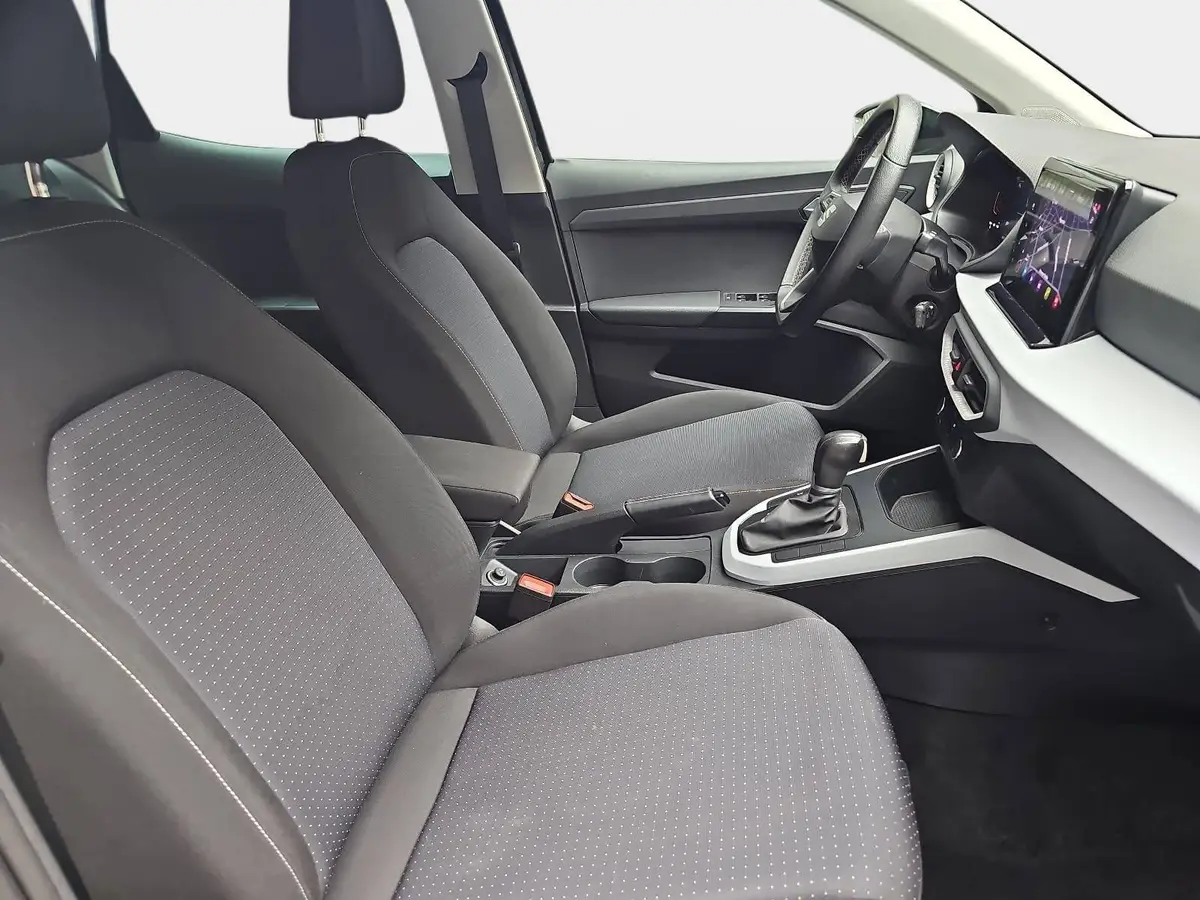 SEAT ARONA 1.0 TSI DSG STYLE NAVI GRA DAB LM