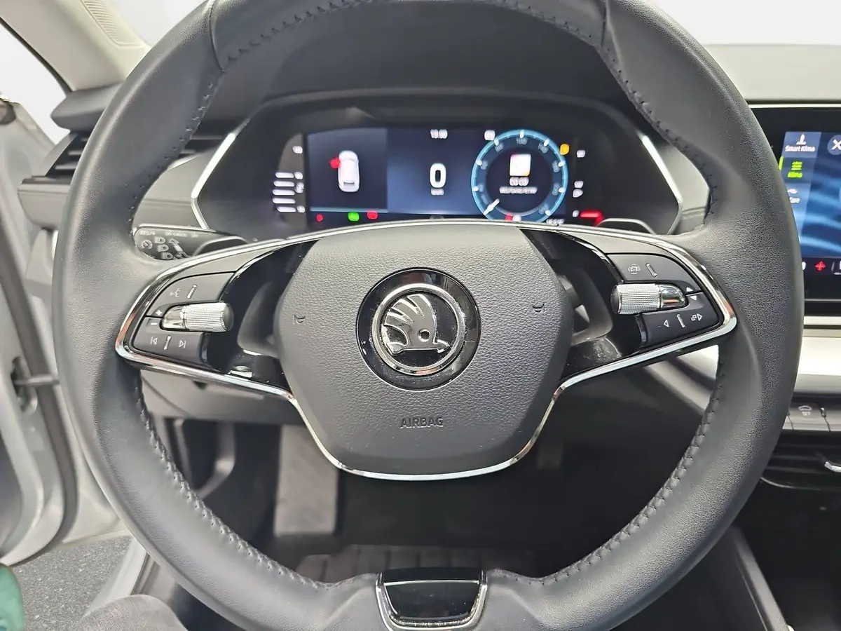 SKODA OCTAVIA COMBI 1.0 TSI DSG E-TEC AMBITION LED