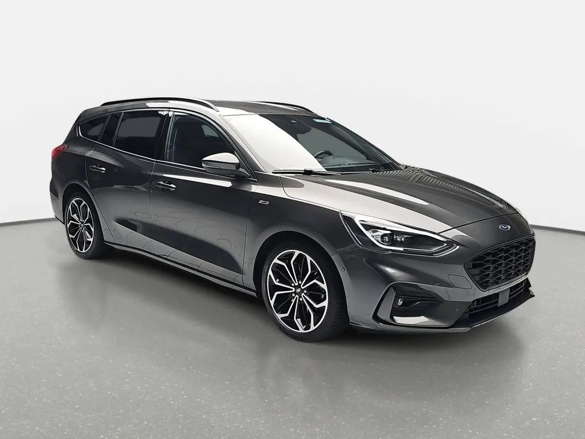 FORD FOCUS 2.0 ECOBLUE ST-LINE NAVI WINTER ACC