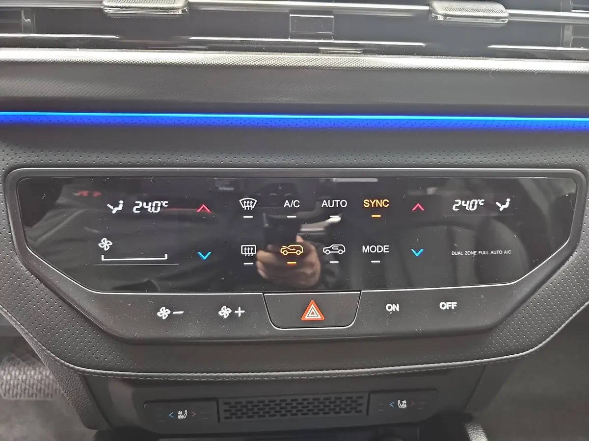 KGM MUSSO GRAND 2.2 DIESEL 4WD KHAN AUTOMATIK