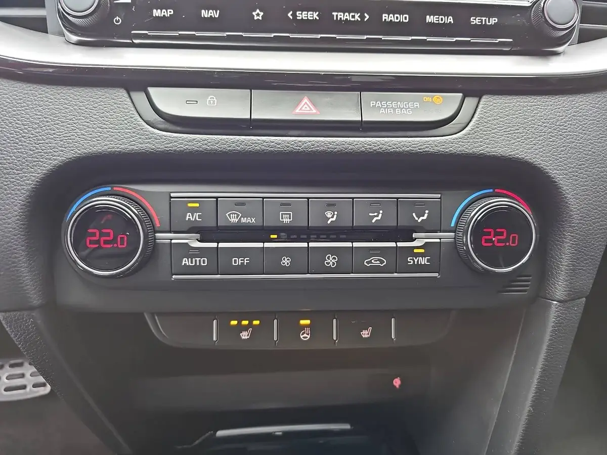 KIA XCEED 1.6 T-GDI 150 DCT GT-LINE MJ26 LEDER GLASDACH