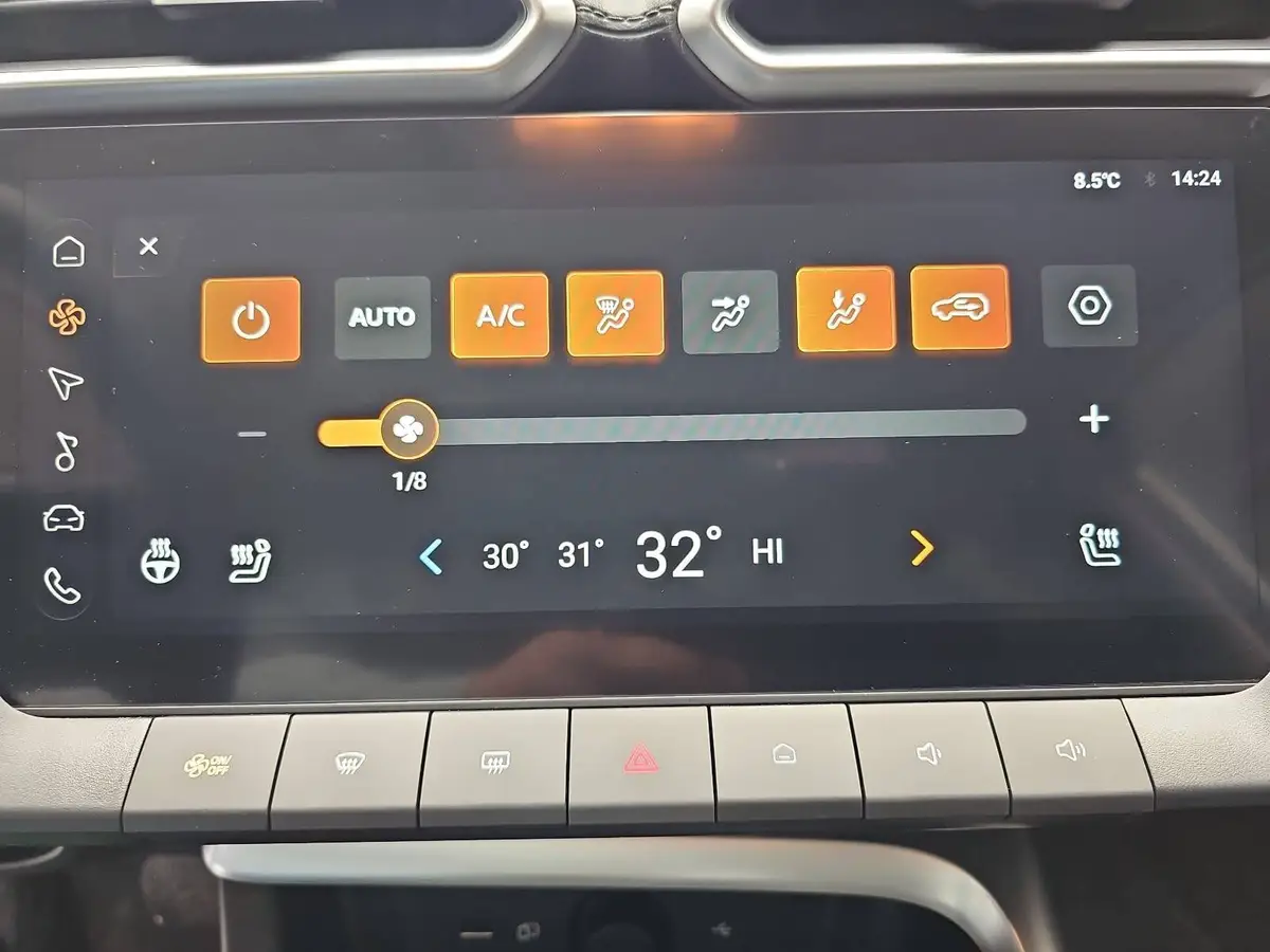 MG ZS 1.5 HYBRID+ MY25.5 LUXURY NAVI LM18 KEYLESS-ENTRY 360-GRAD-KAMERA