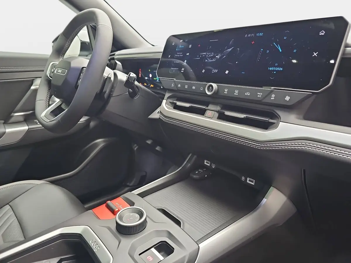 JEEP COMPASS 1.6 PLUG-IN HYBRID DCT SUMMIT MJ26 PREMIUM-PAKET, SICHERHEITS-PAKET