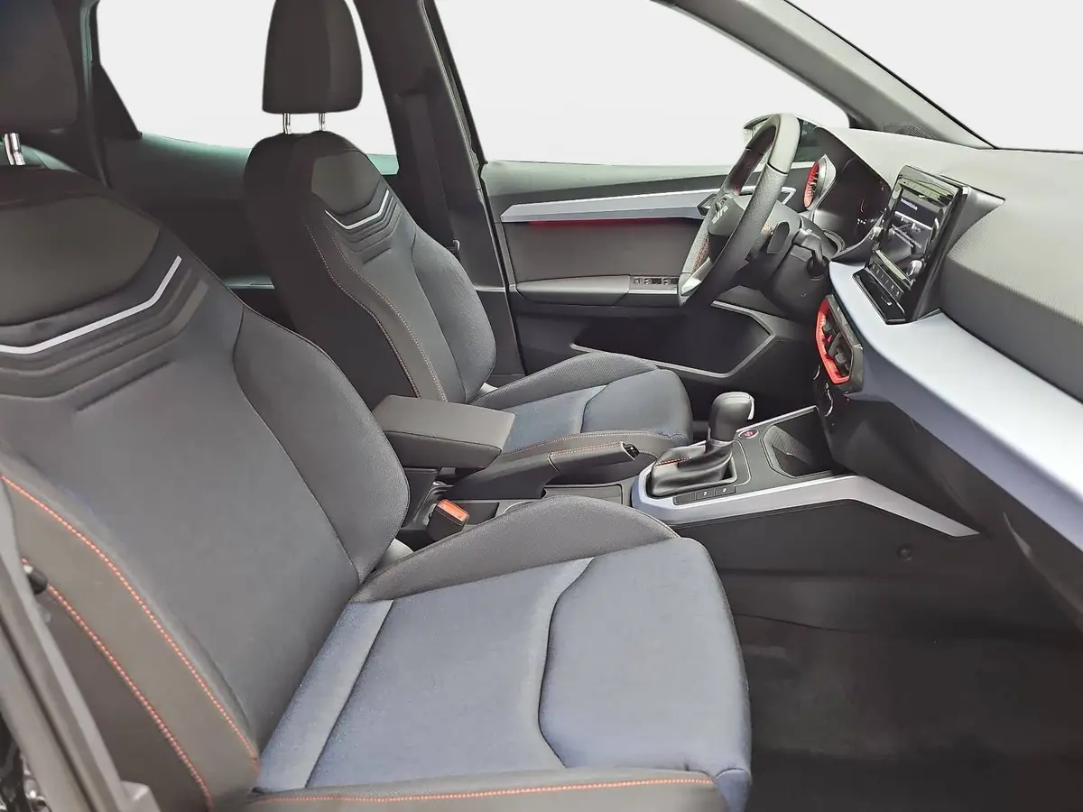 SEAT ARONA 1.0 TSI DSG FR LED ACC SICHT SPUR WINTER KAMERA LM