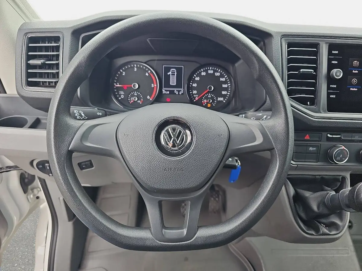 VW CRAFTER 35 TDI PLUS L3H3 FWD NAVI KLIMA 7-SITZE PDC AHK