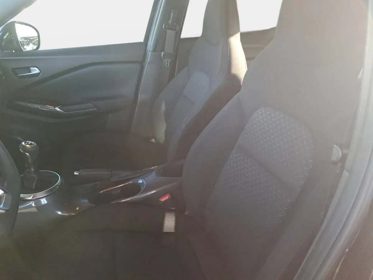 NISSAN JUKE 1.0 DIG-T ACENTA KLIMAAUTOMATIK SITZHEIZUNG LM17 KAMERA GANZ