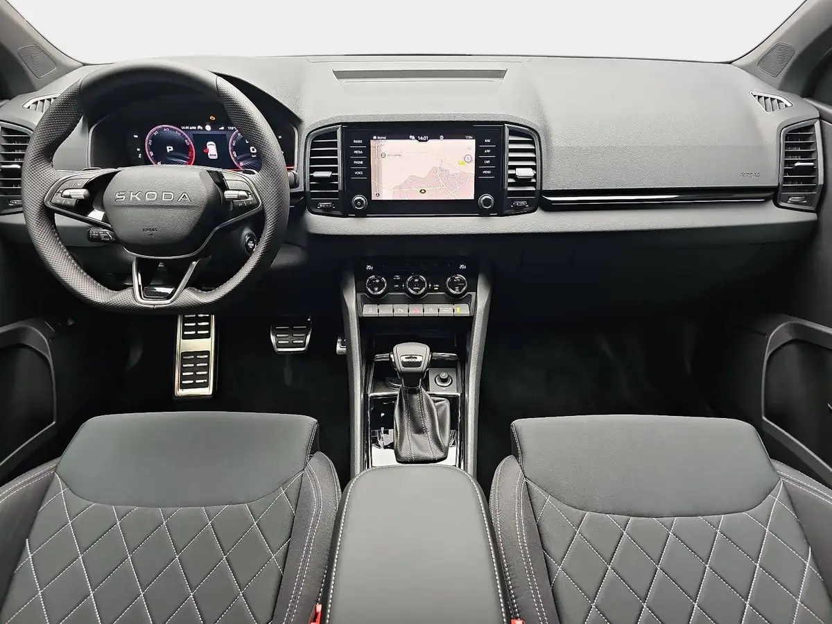 SKODA KAROQ 1.5 TSI DSG SPORTLINE NAVI LED PANO