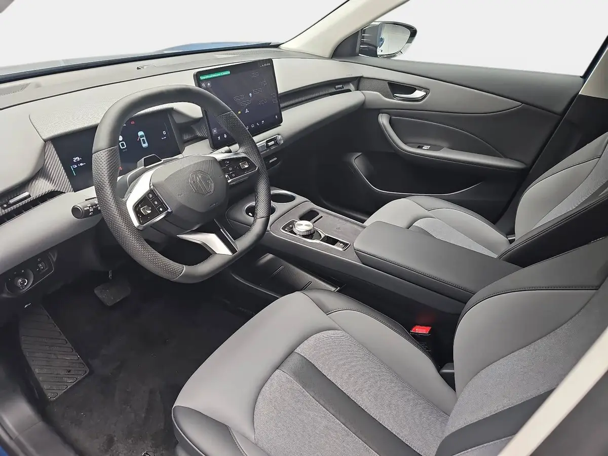 MG S5 EV 64 KWH MY26 LUXURY