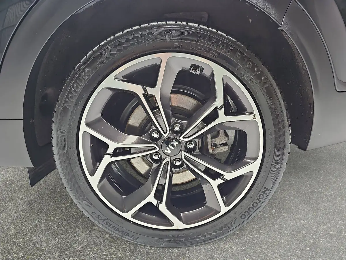 KIA SPORTAGE 1.6 T-GDI GT LINE 4WD WINTER AHK