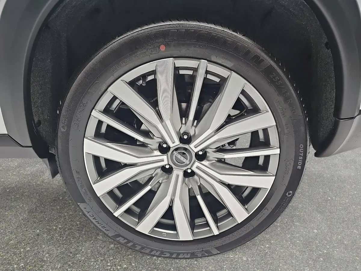 NISSAN X-TRAIL 1.5 VC-T MHEV AUTO. TEKNA+ 20ZOLL