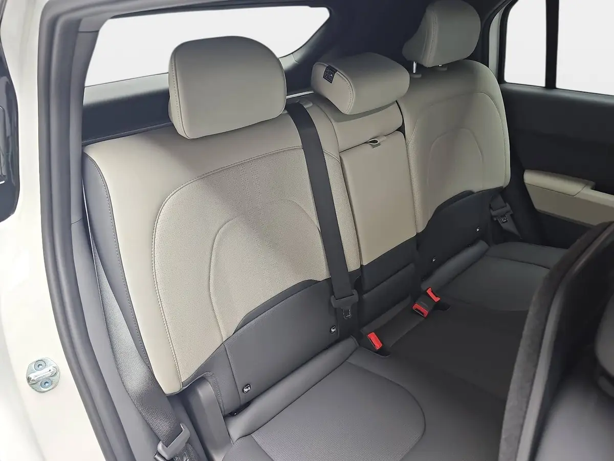 KIA EV3 81.4 KWH GT-LINE MJ27 DRIVEWISE-PARK-PRO KOMFORT GLASDACH