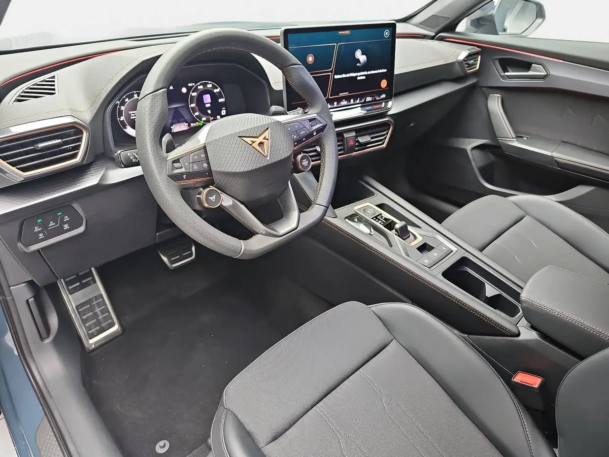 CUPRA FORMENTOR 1.5 ETSI DSG LED EDGE PAKET EL.HECKKLAPPE KAM