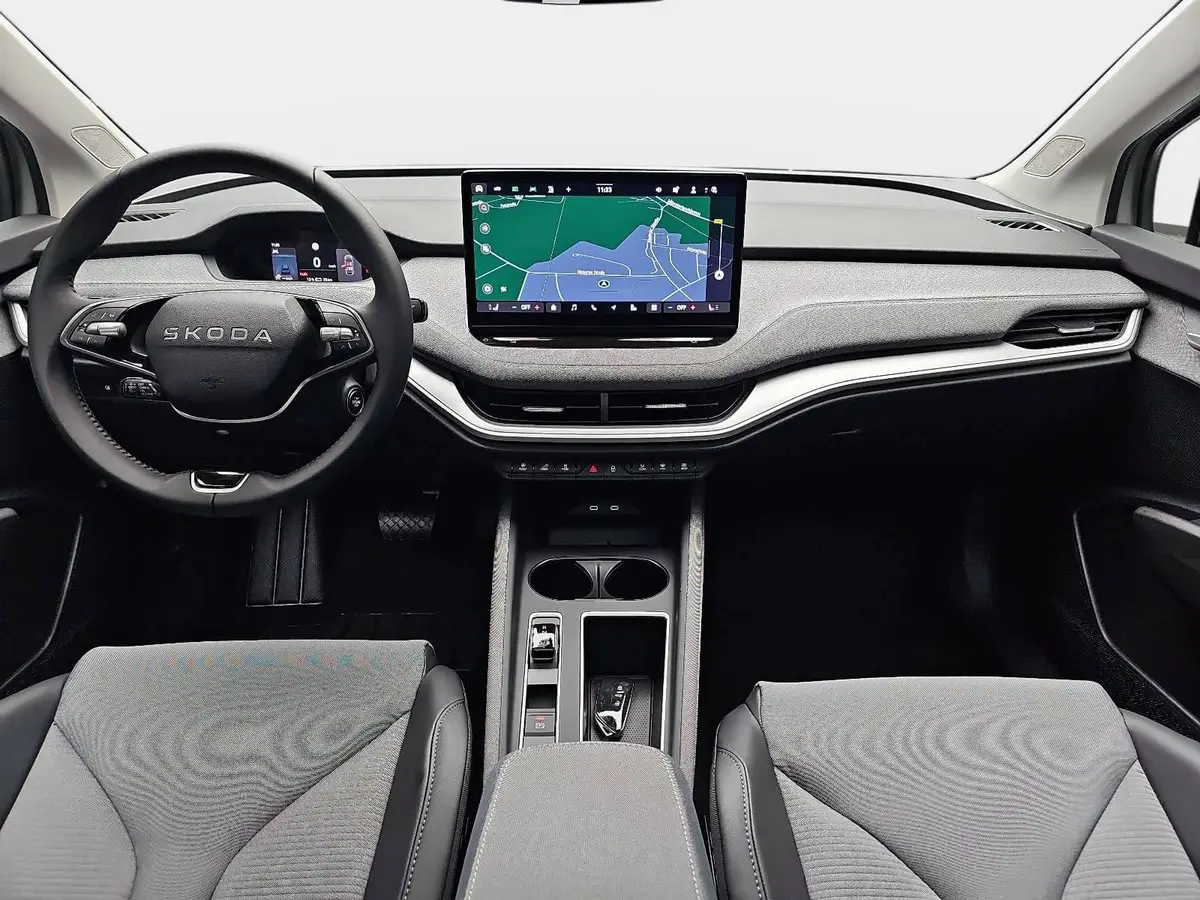 SKODA ENYAQ COUPE 85 SELECTION 82KWH AHK PANO