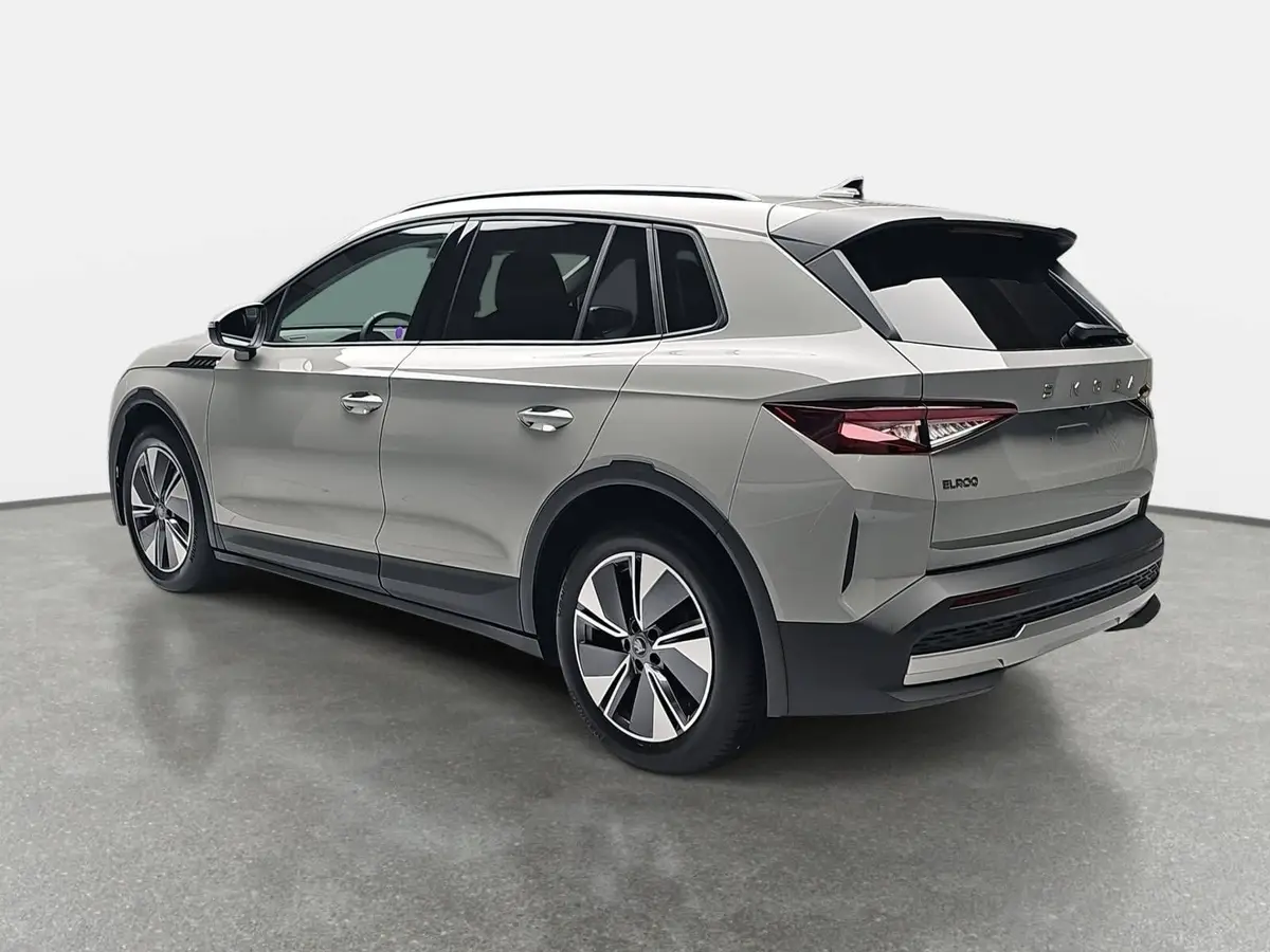 SKODA ELROQ 50 TOUR LOFT NAVI LED ACC CLEVERPAKET WINTER KAMER