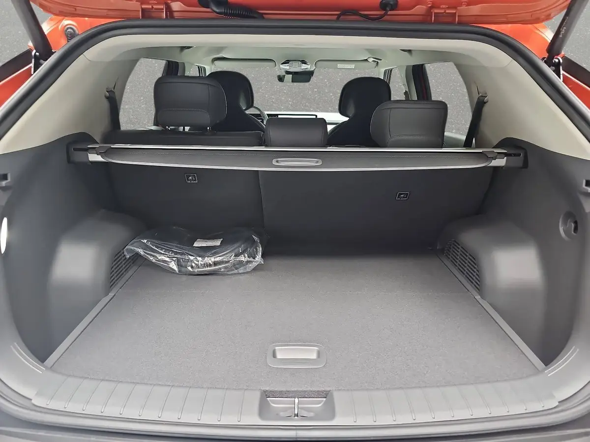 KIA EV3 81.4 KWH EARTH MJ27 WINTER-CONNECT BUSINESS UPGRADE DRIVEWISE-PARK