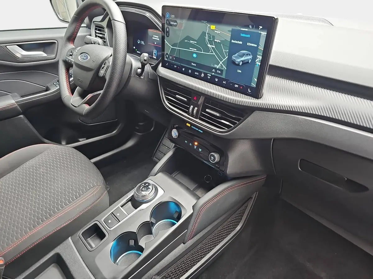 FORD KUGA 1.5 EB AUTO. ST-LINE NAVI LED KLIMAAUTO WINTER SIC