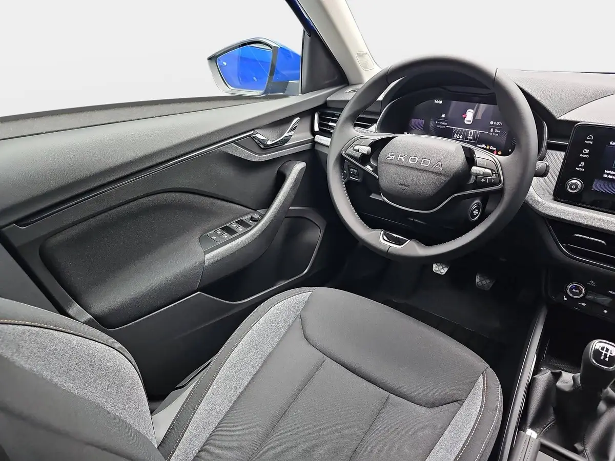 SKODA KAMIQ 1.0 TSI CLASSIC LED KLIMAAUTO PDC