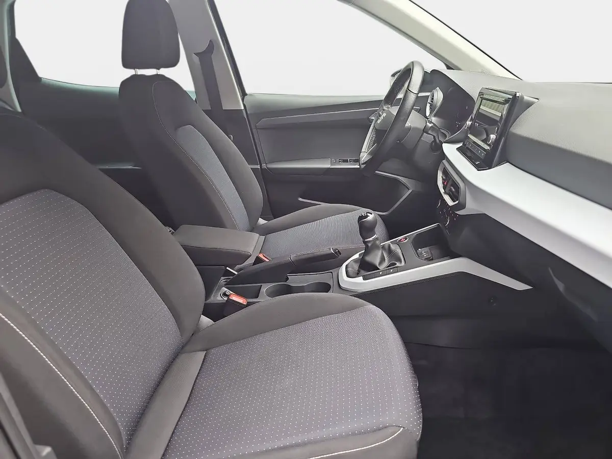 SEAT ARONA 1.0 TSI STYLE LED GRA P-ASSIST LM16