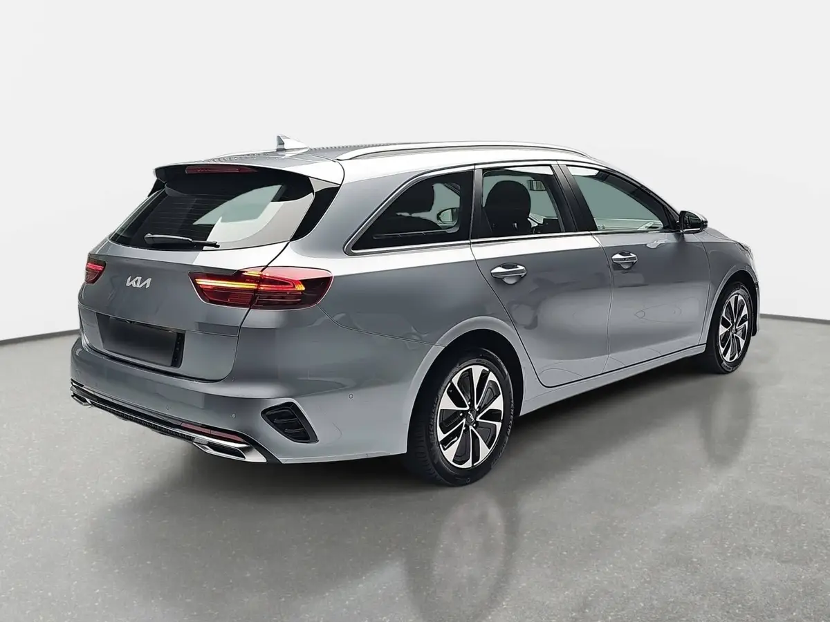 KIA CEED SW 1.6 GDI PLUG-IN-HYBRID SPIRIT SITZKOMFORT TECHNOLOGIE P-ASSIST DAB
