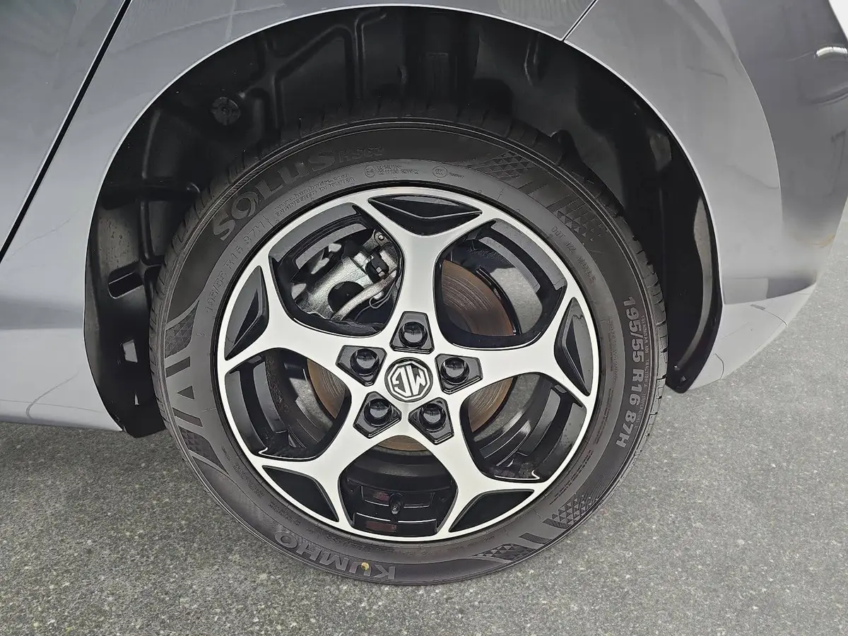 MG MG3 1.5 HYBRID+ LUXURY