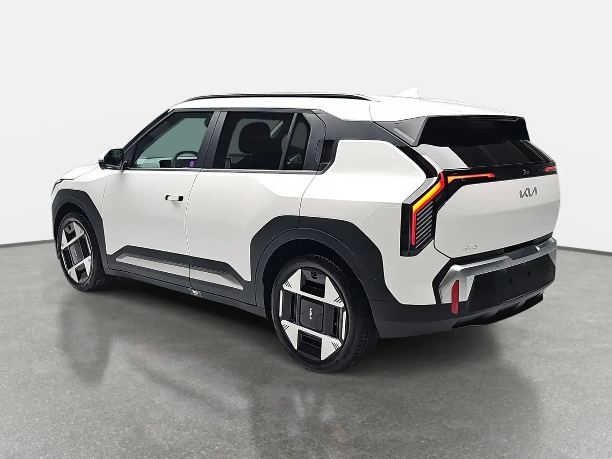 KIA EV3 81.4 KWH EARTH MJ26 WINTER BUSIN. UPGRADE DRIVEWISE-PARK DESIGN SOUND