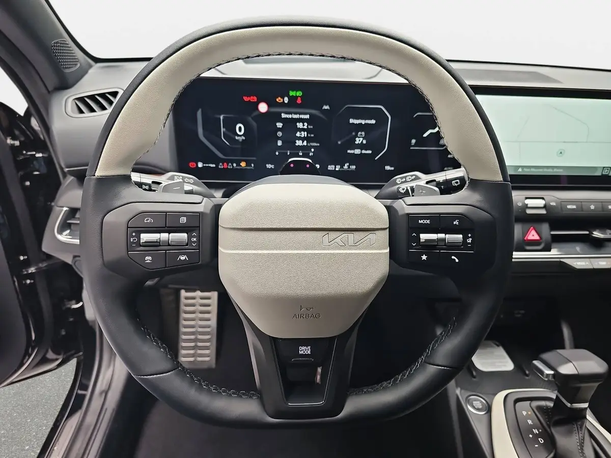 KIA K4 1.6 T-GDI 180 PS DCT7 GT-LINE MJ26 DRIVEWISE-PARK-PRO SITZ SOUND DESIGN GLASDACH