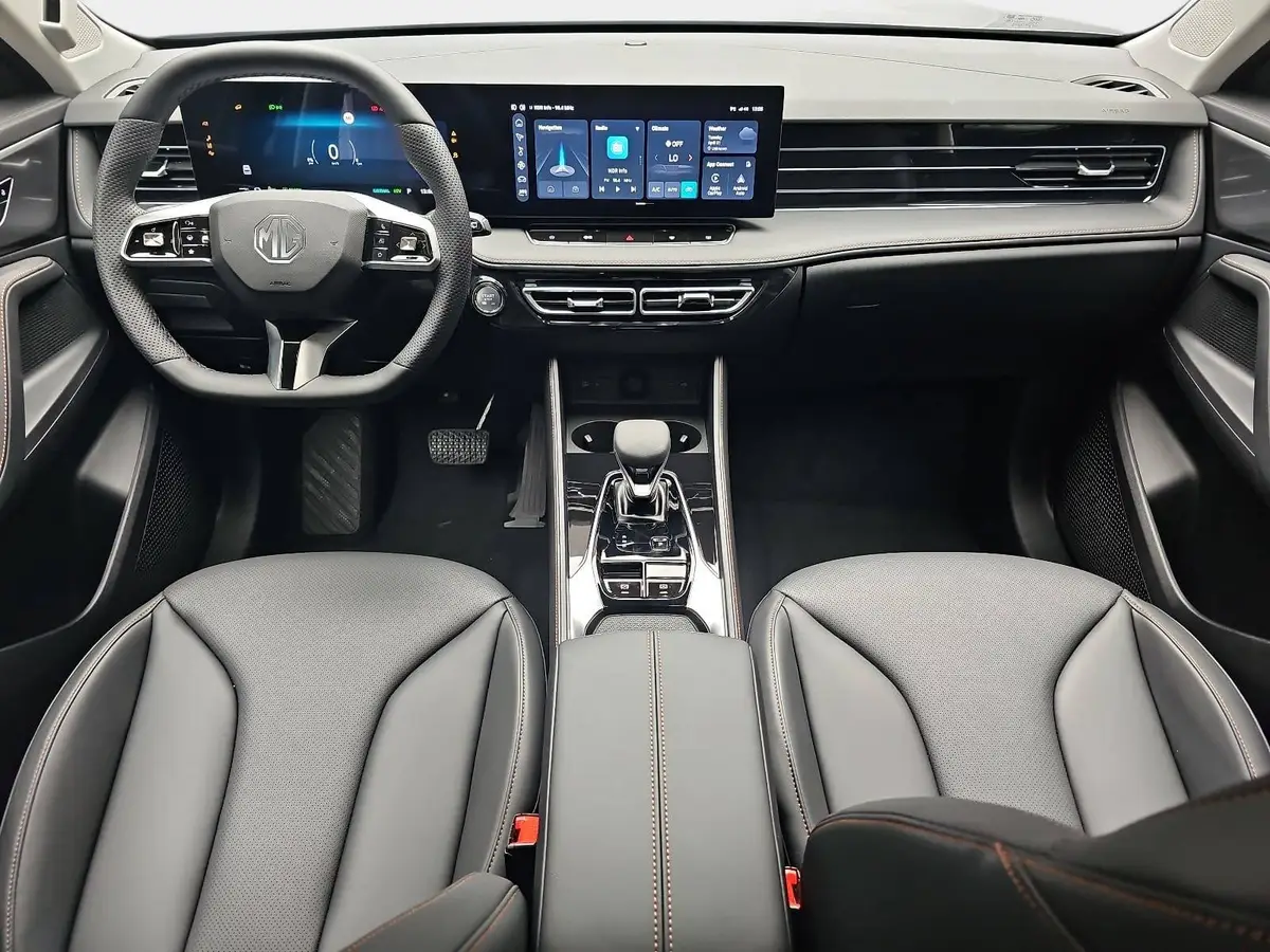 MG HS 1.5 PLUG-IN-HYBRID MY25.5 LUXURY LEDER 360-GRAD-KAMERA 19-ZOLL-LM