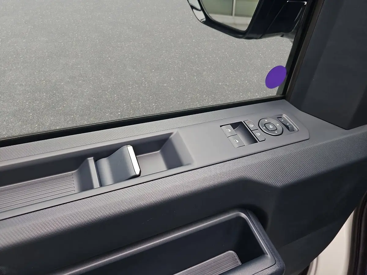 KIA PV5 CARGO L2H1 4T 71.2 KWH ELITE MJ26 WÄRMEPUMPE COMFORT-TECHNIK LM ALLWETTERREIFEN