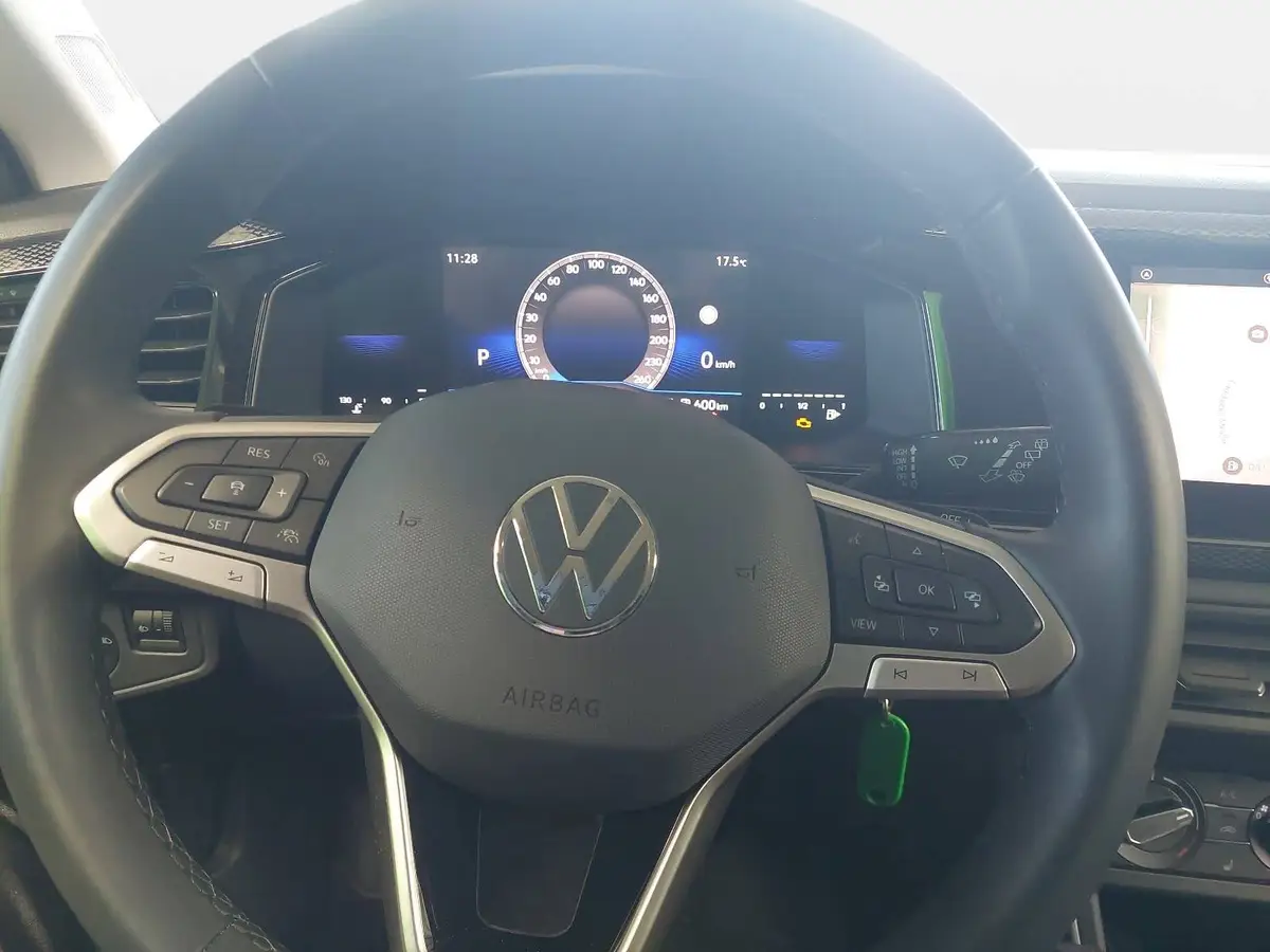 VW TAIGO 1.0 TSI DSG LIFE NAVI LED ACC SITZHEIZUNG PDC KAME