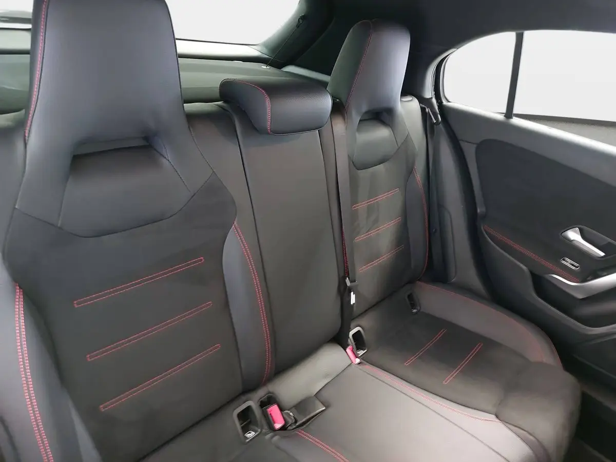 MERCEDES-BENZ A 220 AMG LINE (EURO 6D-TEMP)