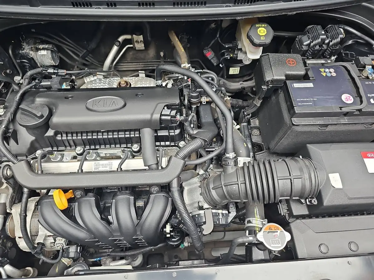 KIA STONIC 1.4 VISION NAVI KAMERA LM17