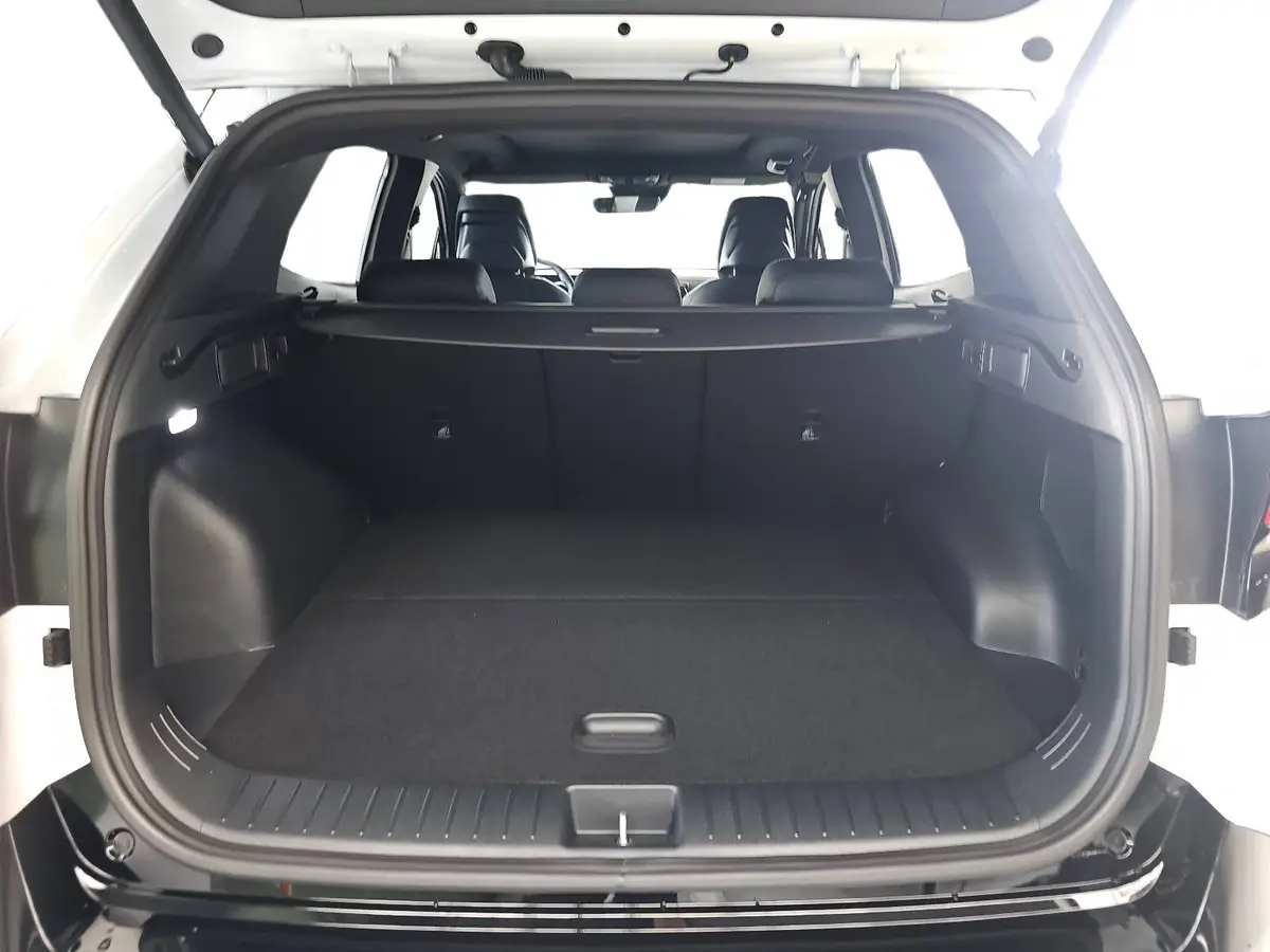 KIA SPORTAGE 1.6 CRDI DCT AWD GT-LINE SCHW.DACH DRIVEWISE GLASDACH SOUND