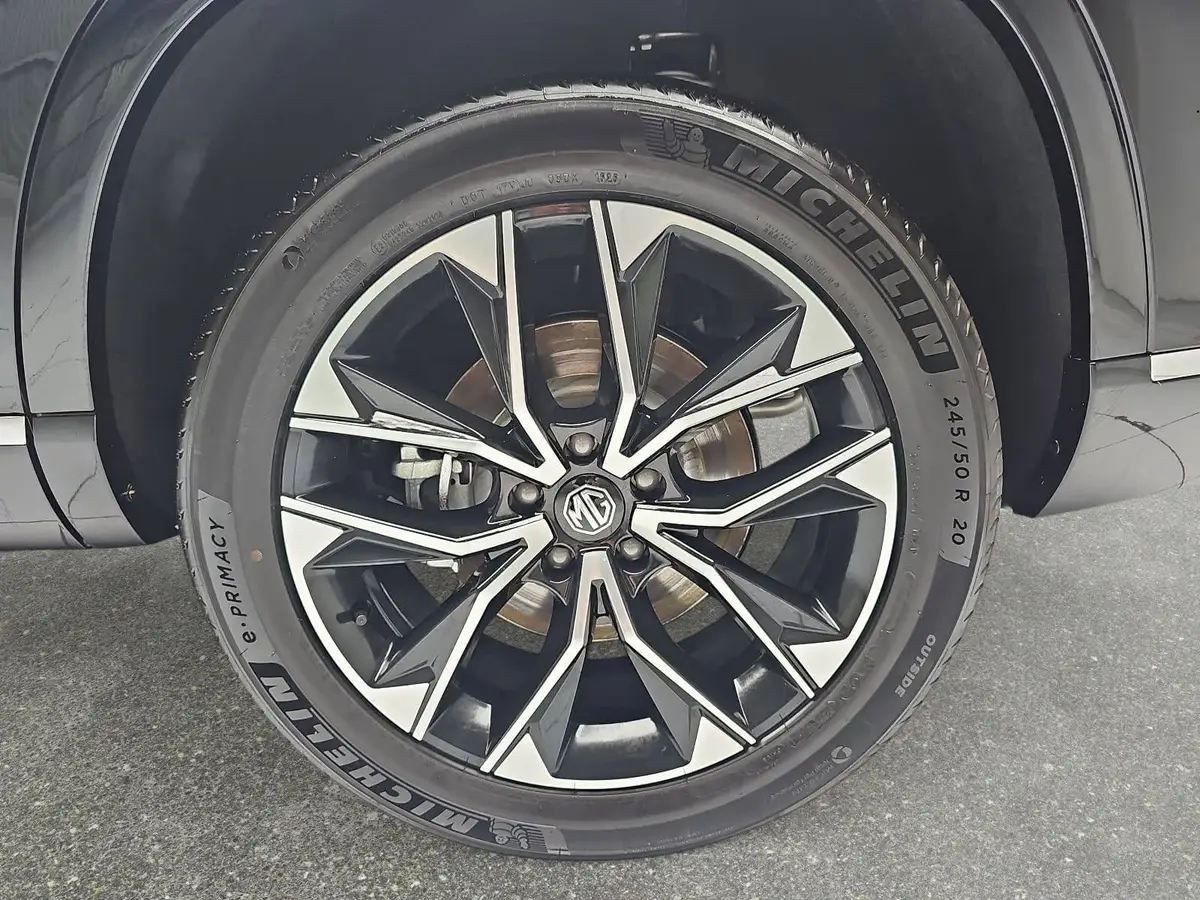 MG S9 PLUG-IN-HYBRID MY26 PREMIUM