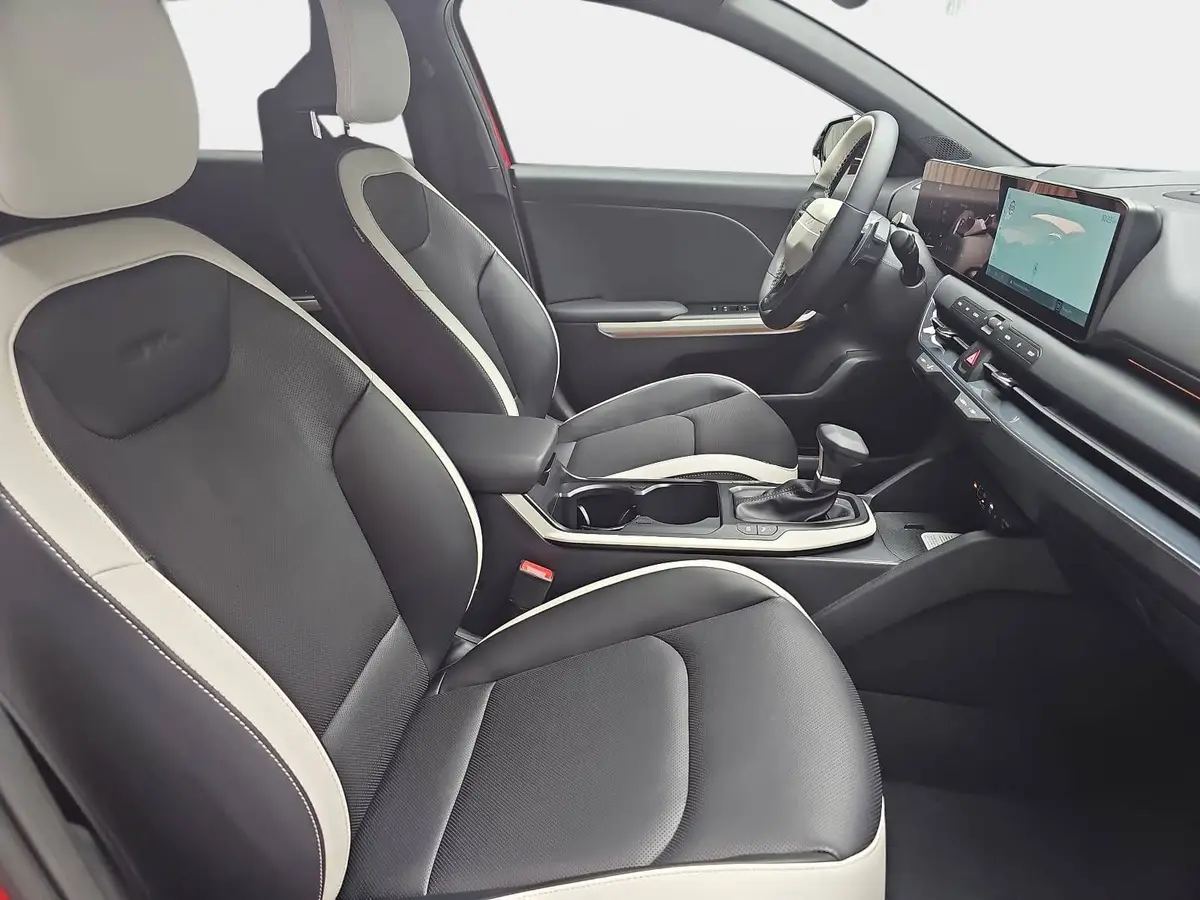 KIA K4 1.6 T-GDI 180 PS DCT7 GT-LINE MJ26 DRIVEWISE-PARK-PRO SITZ SOUND DESIGN