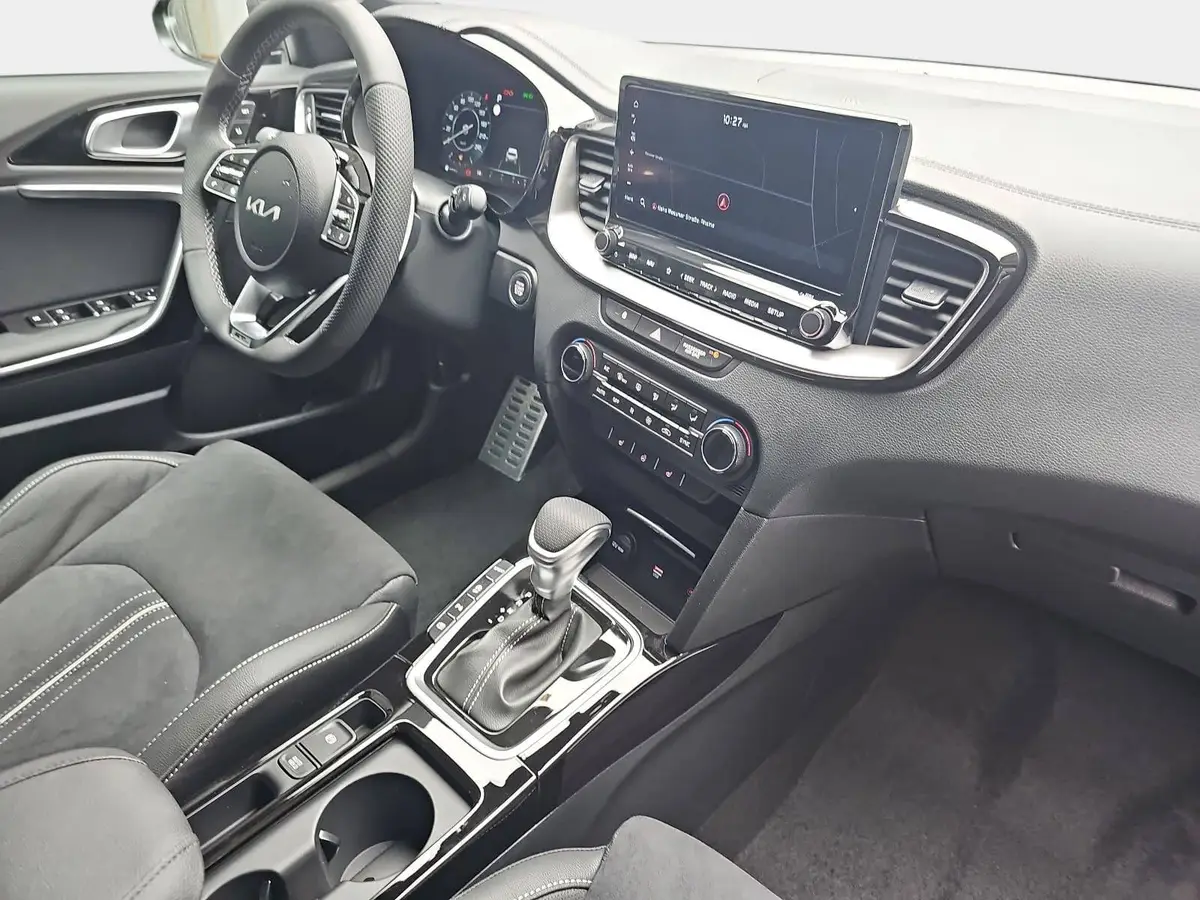 KIA XCEED 1.6 T-GDI 180 DCT GT-LINE MJ26 LEDER