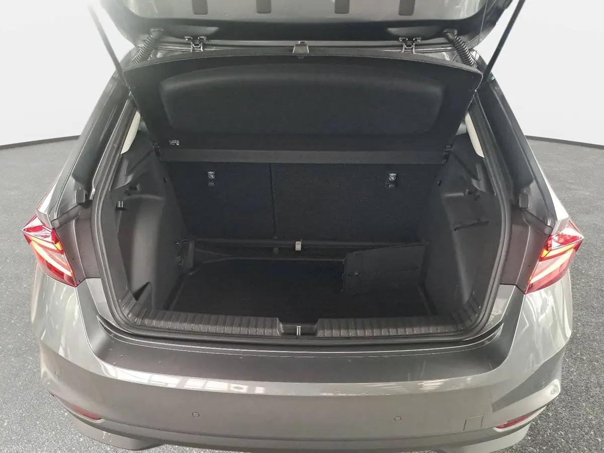 SKODA FABIA 1.0 TSI DSG 130 JAHRE PREMIUM LED KAMERA LM16