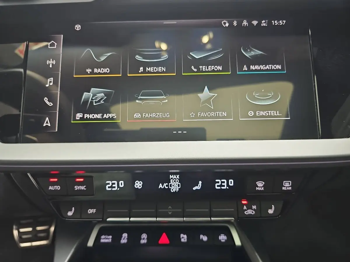 AUDI A3 35 TFSI DSG SPORTBACK S LINE NAVI LED KAMERA LM18