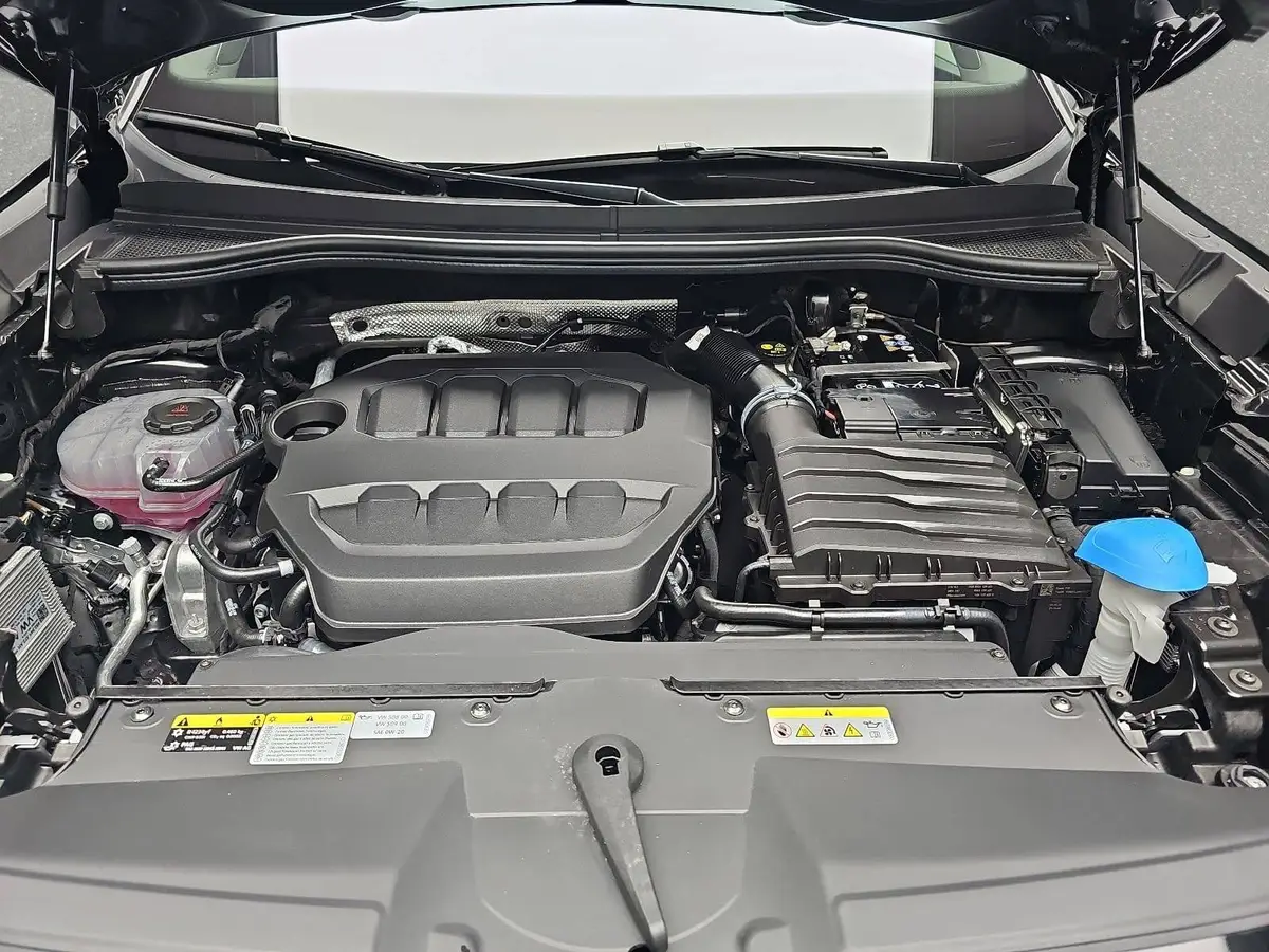 SKODA KODIAQ 2.0 TSI DSG SPORTLINE 4X4 HUD AHK