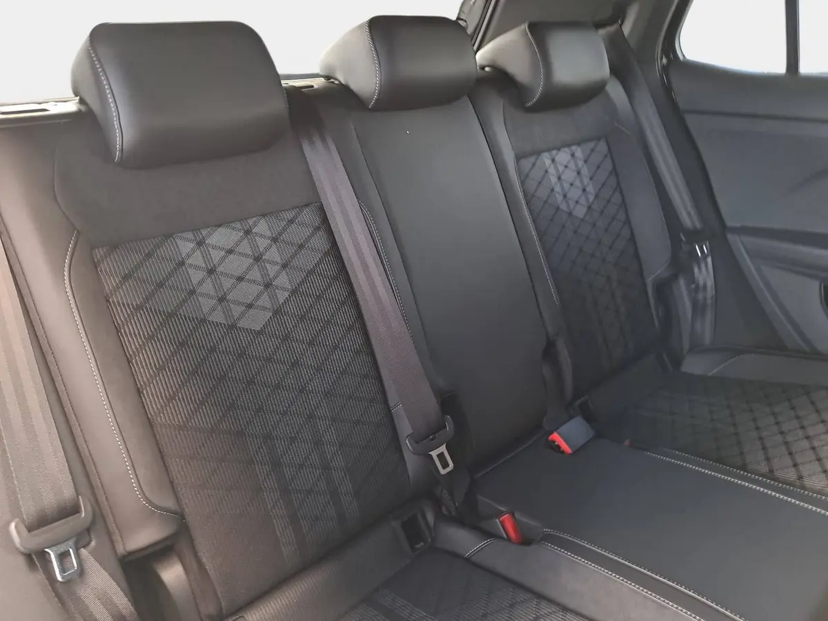 VW T-CROSS 1.0 TSI DSG R-LINE NAVI MATRIX-LED
