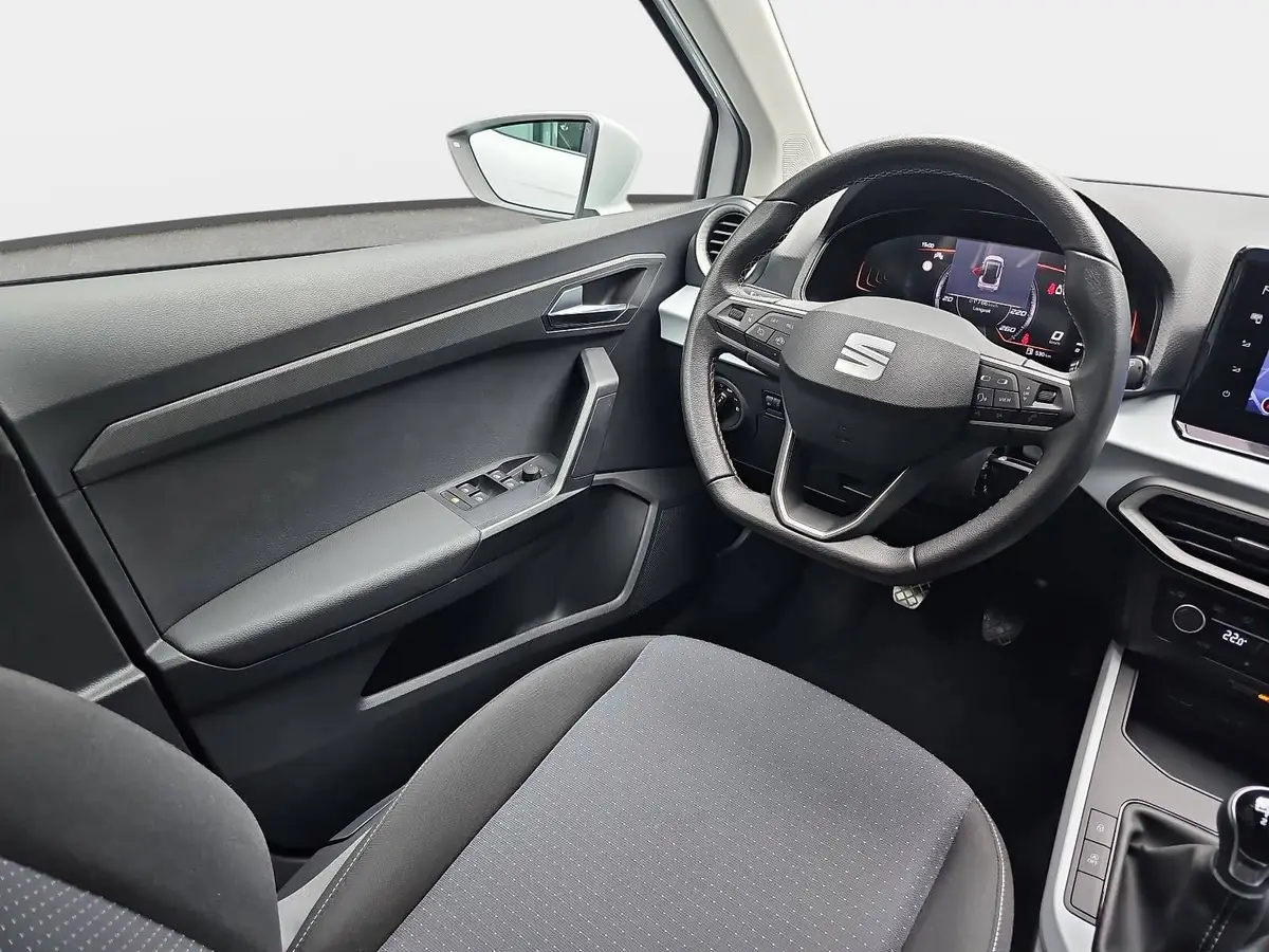 SEAT ARONA 1.0 TSI STYLE NAVI LED PDC LM16
