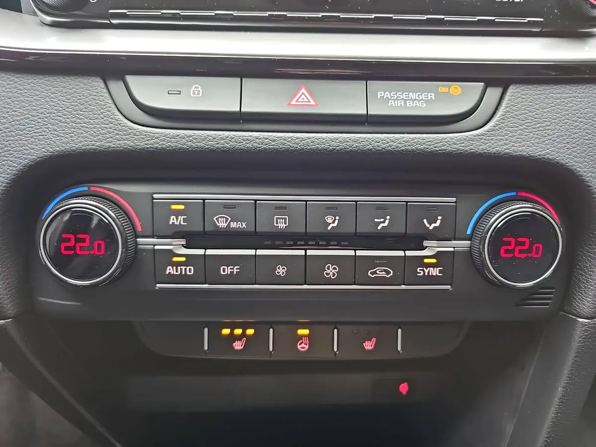 KIA XCEED 1.6 T-GDI 150 DCT SPIRIT MJ26 XCLUSIVE