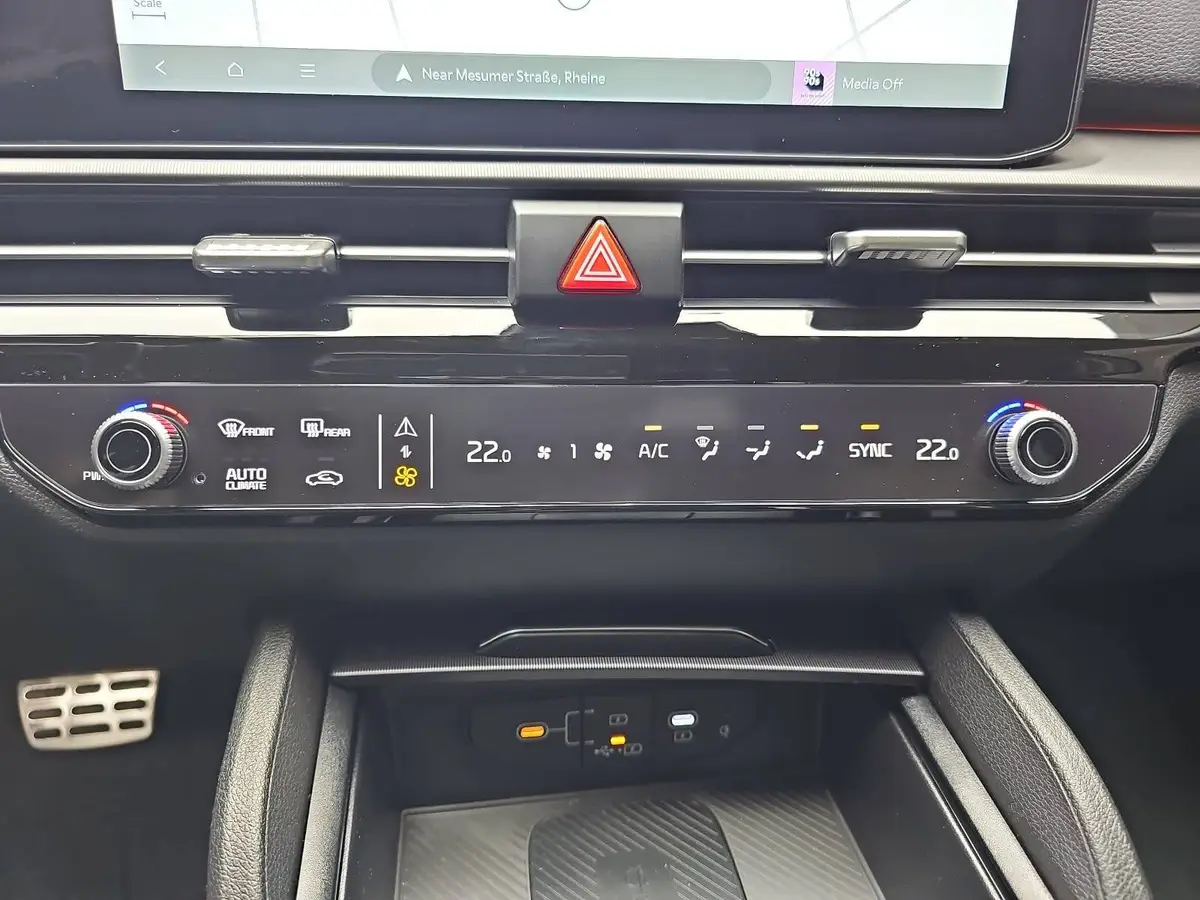 KIA SPORTAGE 1.6 T-GDI 180 AWD DCT GT-LINE MJ26 SCHW.DACH DRIVEWISE SOUND