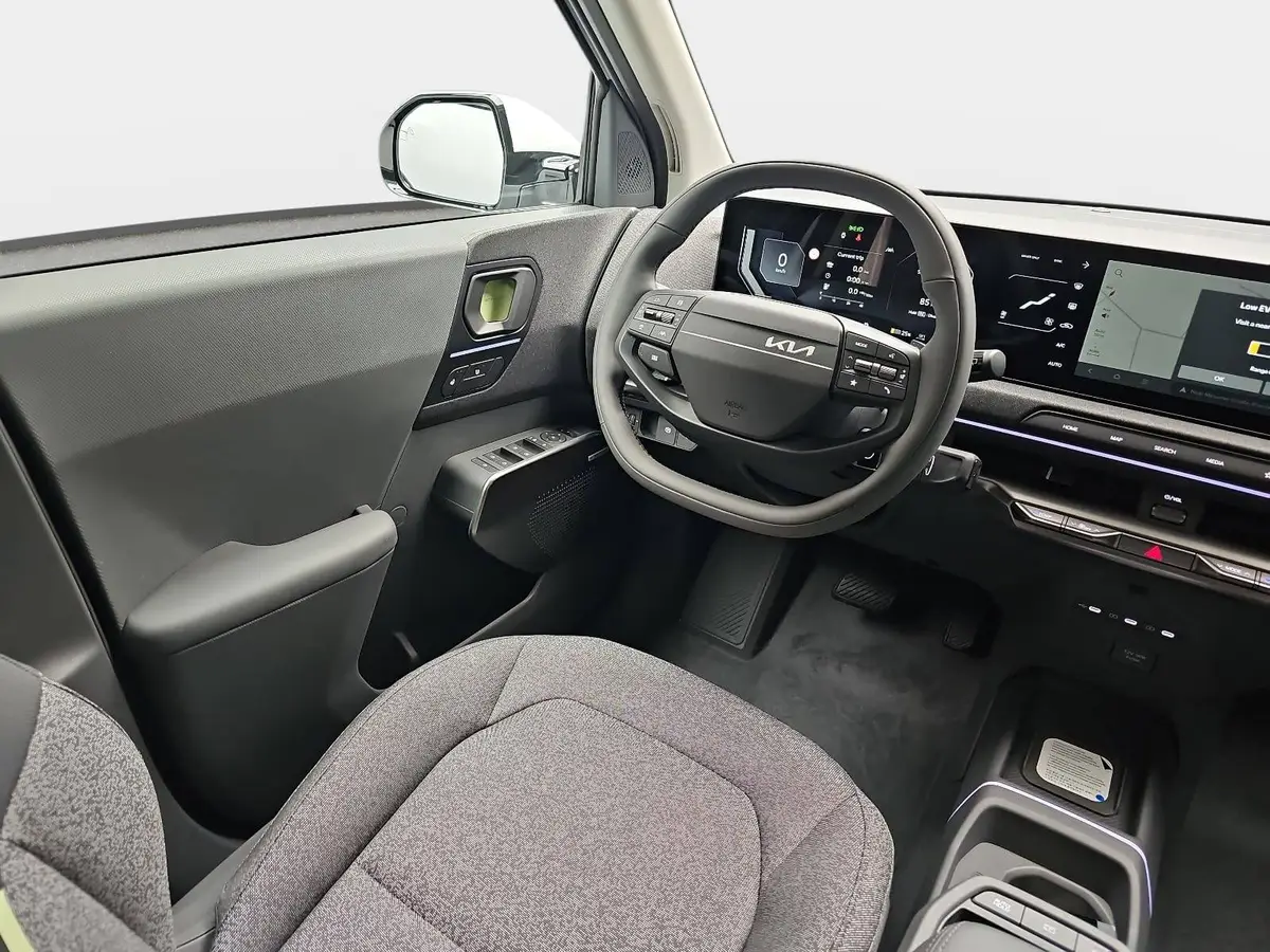 KIA EV2 42.2 KWH EARTH MJ27 WINTER-CONNECT TECHNOLOGY DRIVEWISE-PARK DESIGN
