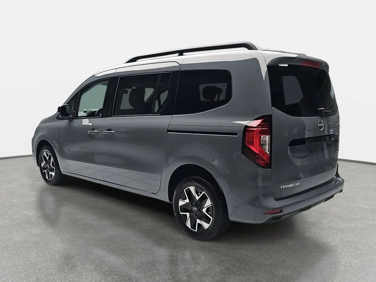 NISSAN TOWNSTAR KOMBI 1.3 DIG-T L2 2.3T AUTO. TEKNA 7-SITZER