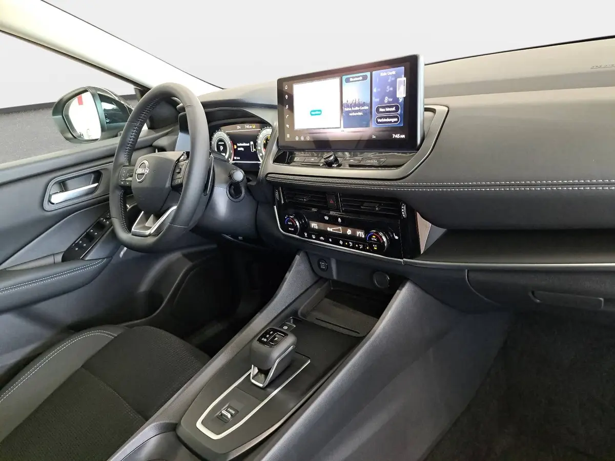 NISSAN QASHQAI 1.3 DIG-T MHEV AUTO. MJ27 N-CONNECTA WINTER EL-HECKKLAPPE PANO