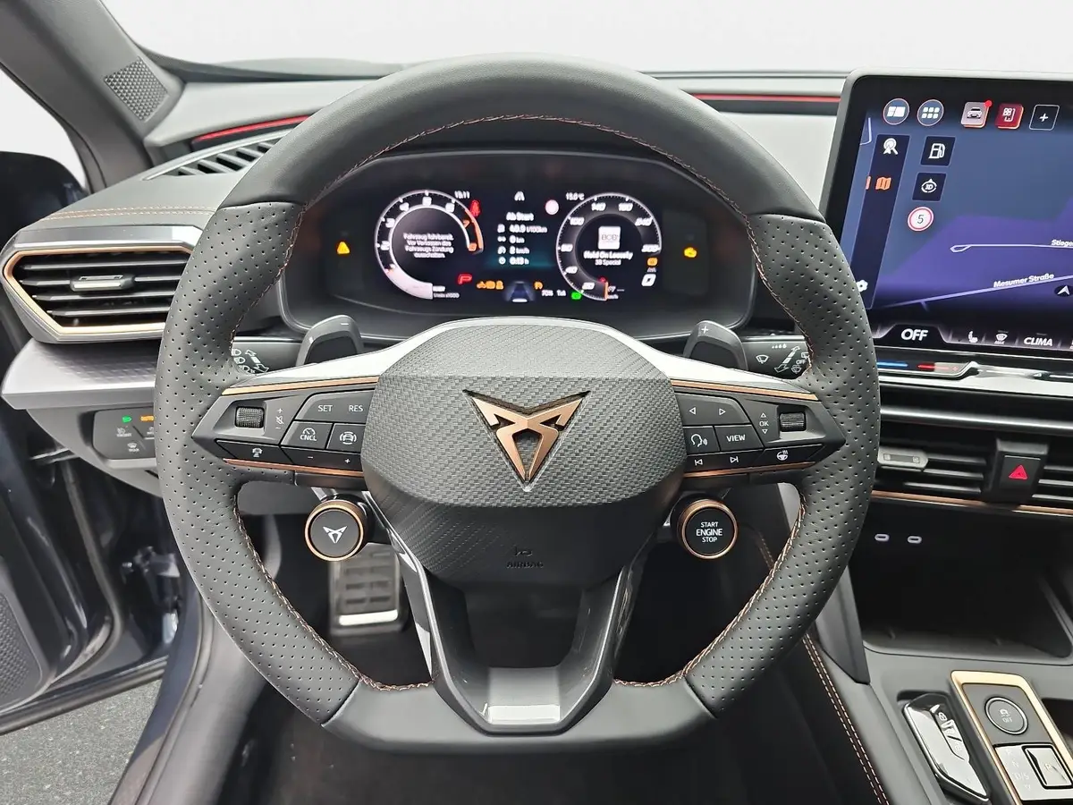 CUPRA FORMENTOR 1.5 ETSI DSG NAVI LED ACC SPURPAKET EL.HECKKL. KAM