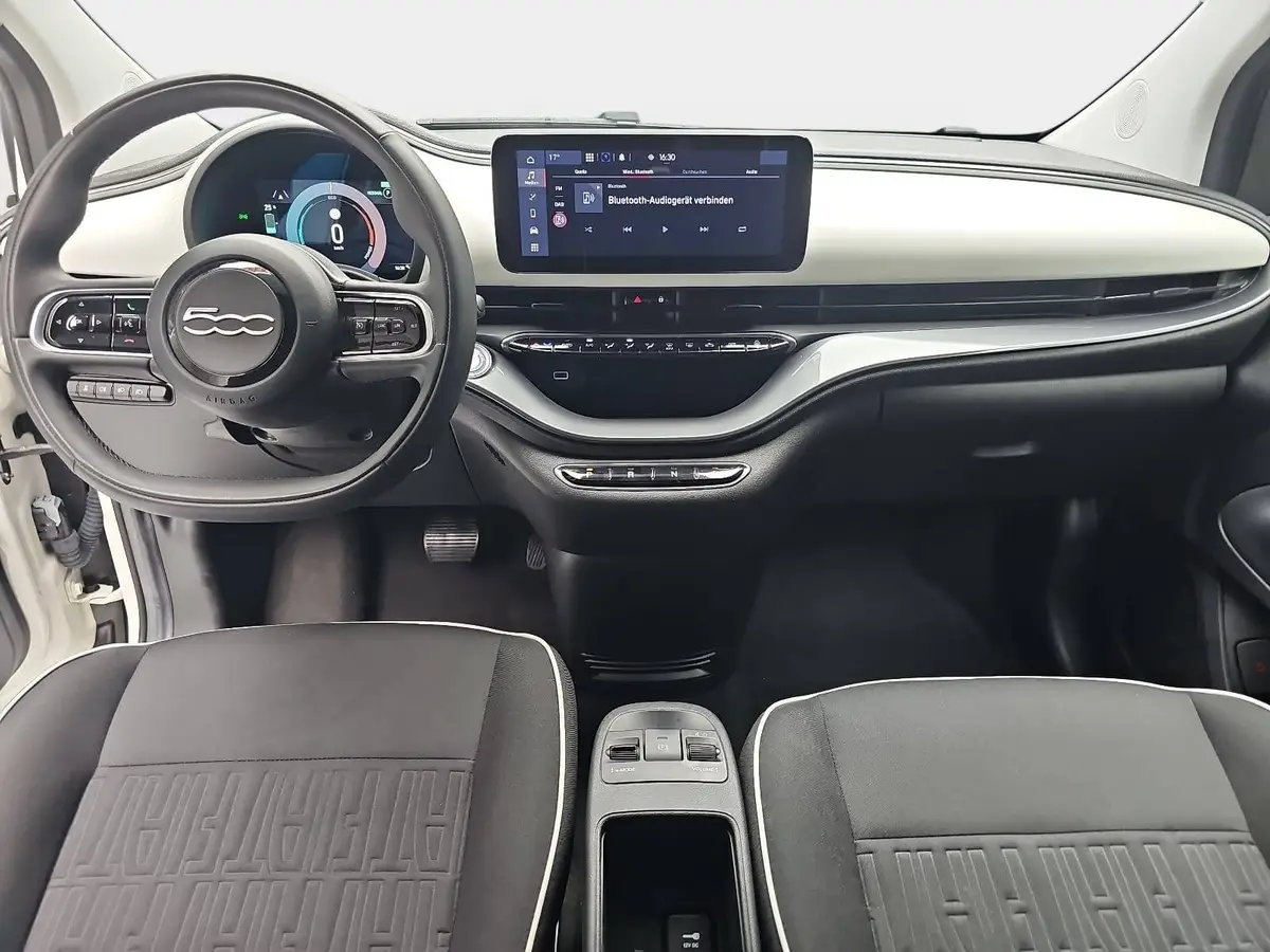 FIAT 500C ELEKTRO 42 KWH STYLE-PAKET, APPLE CARPLAY/ANDROID AUTO, DAB+